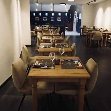 Le Cercle Apartament